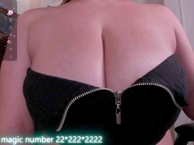 anyi-sweet-tits webcam