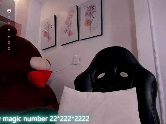 anyi-sweet-tits webcam