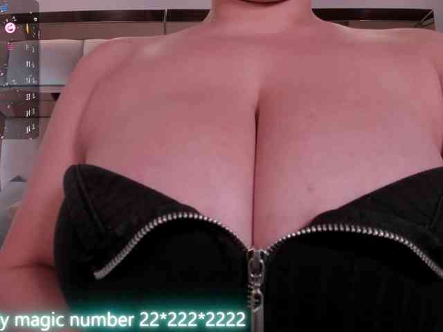 anyi-sweet-tits webcam