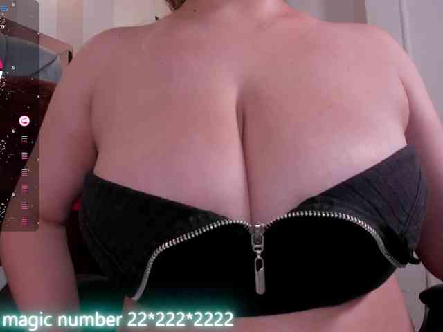 anyi-sweet-tits webcam
