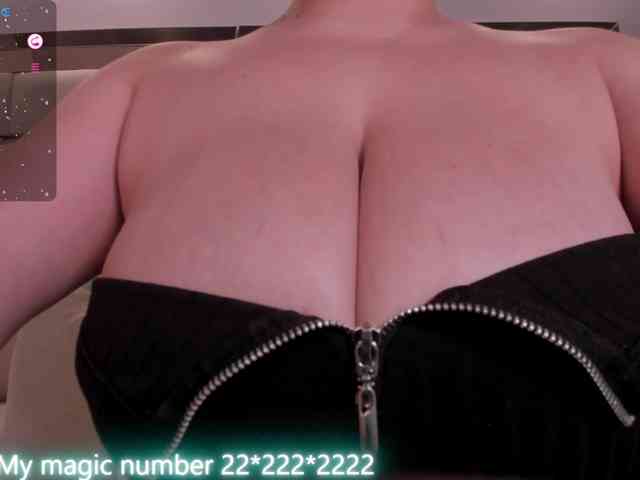 anyi-sweet-tits webcam