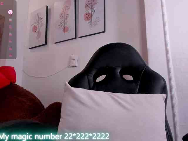 anyi-sweet-tits webcam