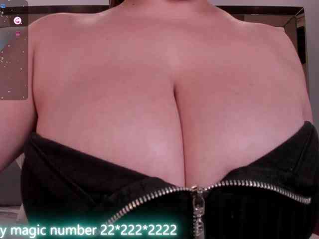 anyi-sweet-tits webcam