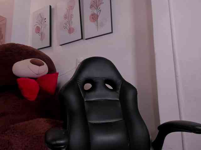 anyi-sweet-tits webcam