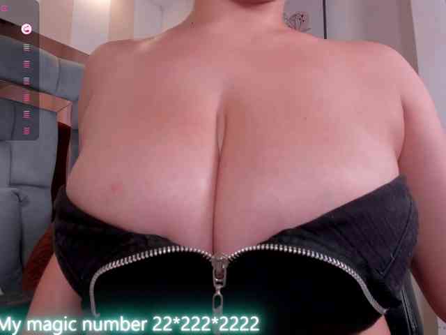 anyi-sweet-tits webcam