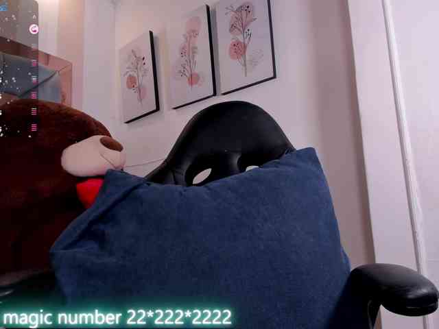 anyi-sweet-tits webcam
