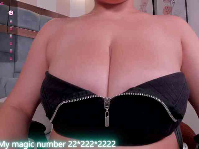 anyi-sweet-tits