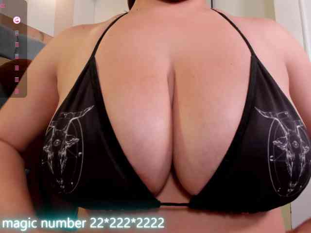 anyi-sweet-tits