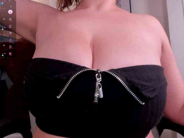anyi-sweet-tits webcam