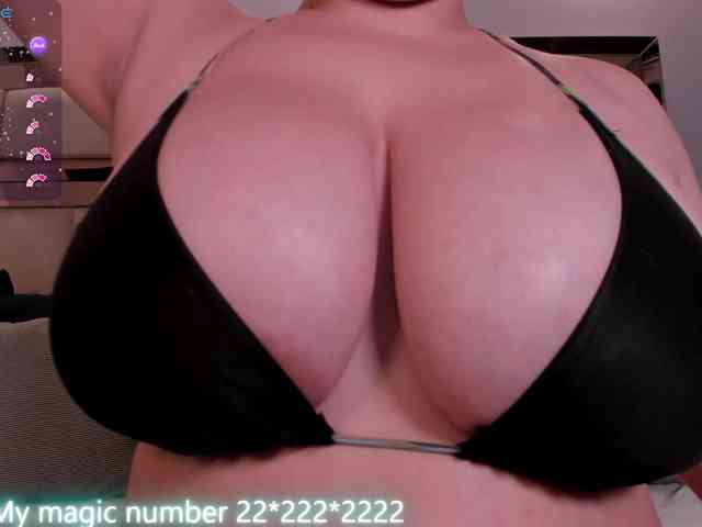 anyi-sweet-tits webcam