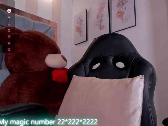 anyi-sweet-tits webcam