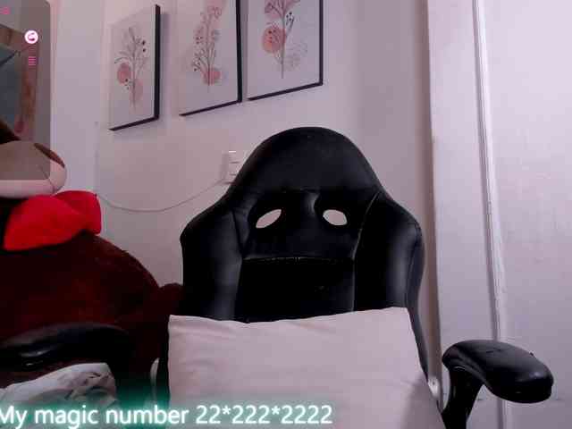 anyi-sweet-tits webcam