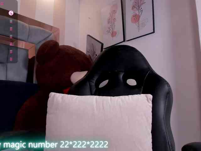 anyi-sweet-tits webcam