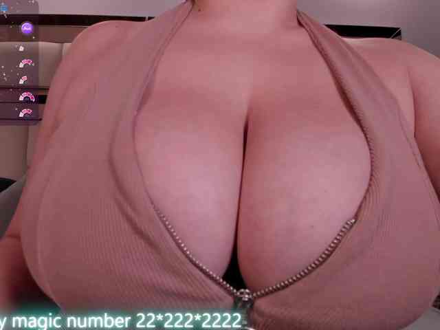 anyi-sweet-tits webcam