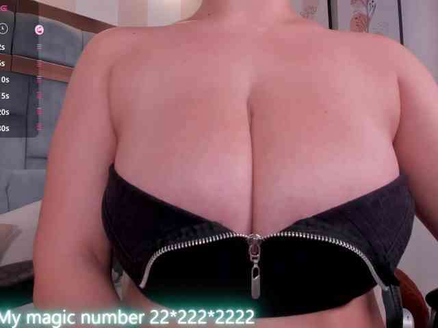 anyi-sweet-tits webcam