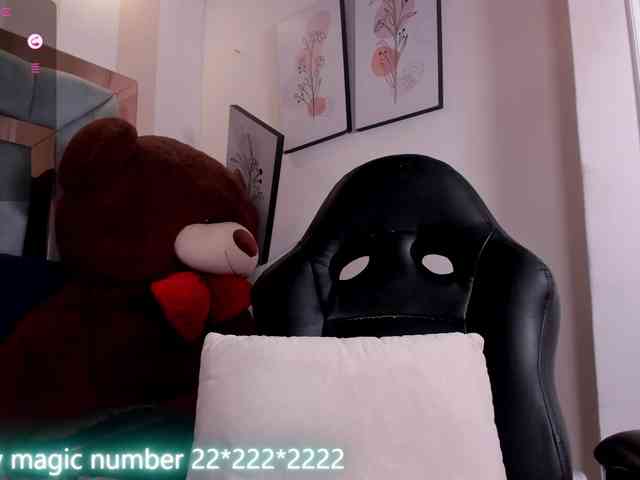 anyi-sweet-tits webcam