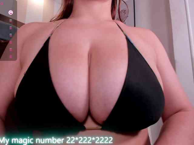 anyi-sweet-tits webcam