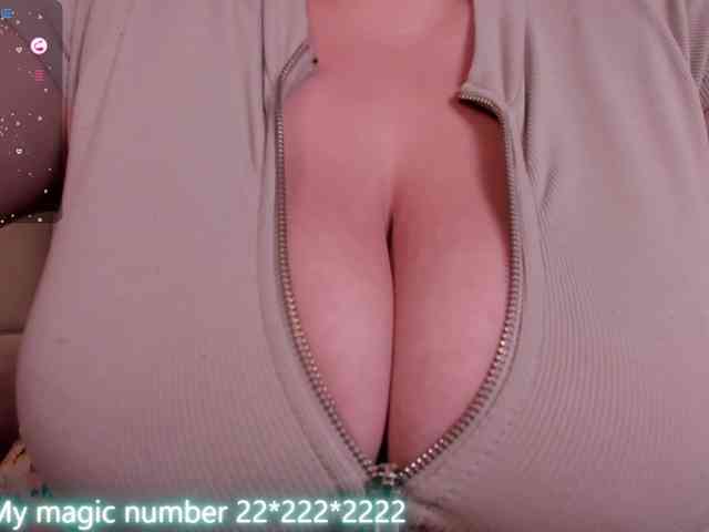 anyi-sweet-tits