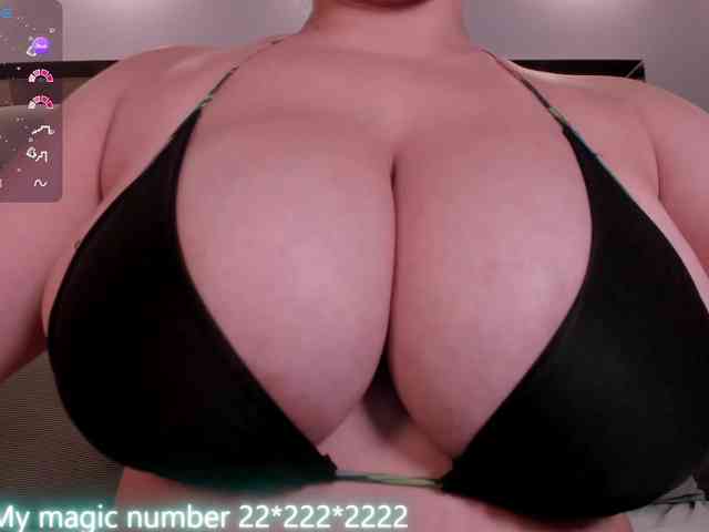 anyi-sweet-tits webcam