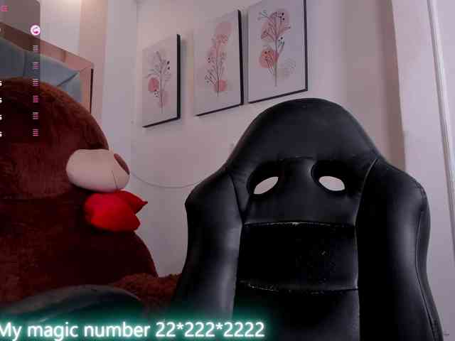 anyi-sweet-tits webcam