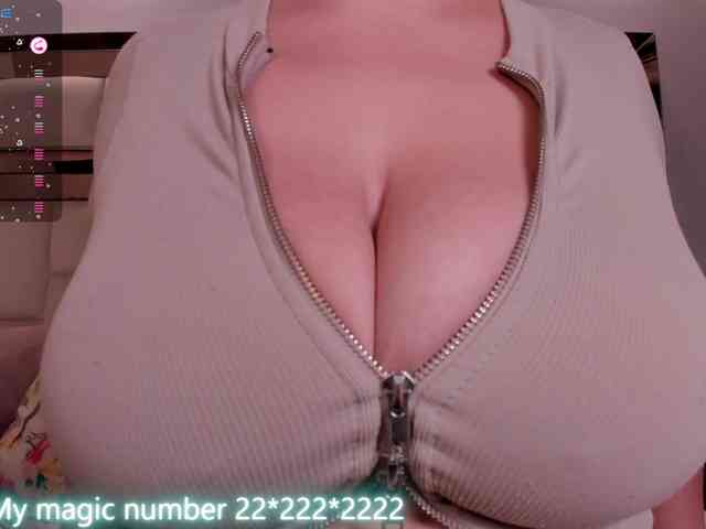 anyi-sweet-tits webcam