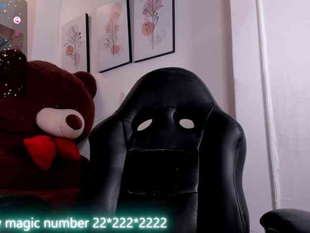 anyi-sweet-tits webcam