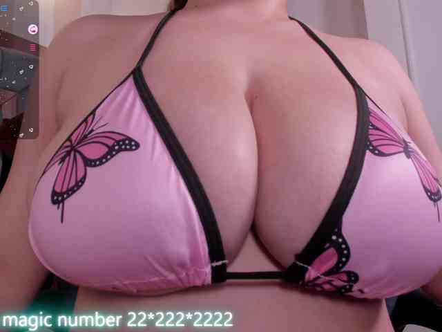 anyi-sweet-tits webcam