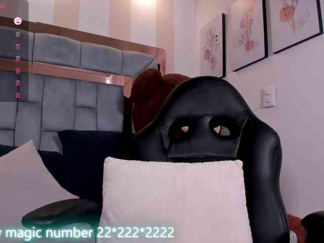 anyi-sweet-tits webcam