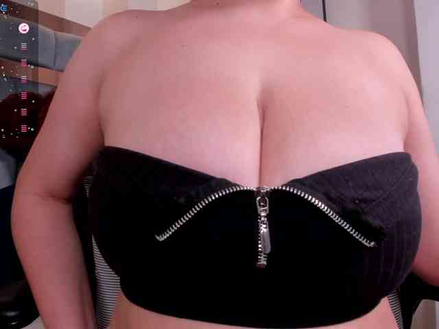 anyi-sweet-tits webcam