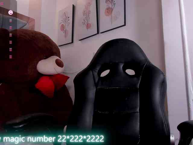 anyi-sweet-tits webcam