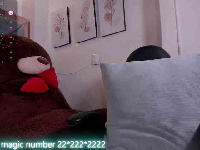anyi-sweet-tits webcam