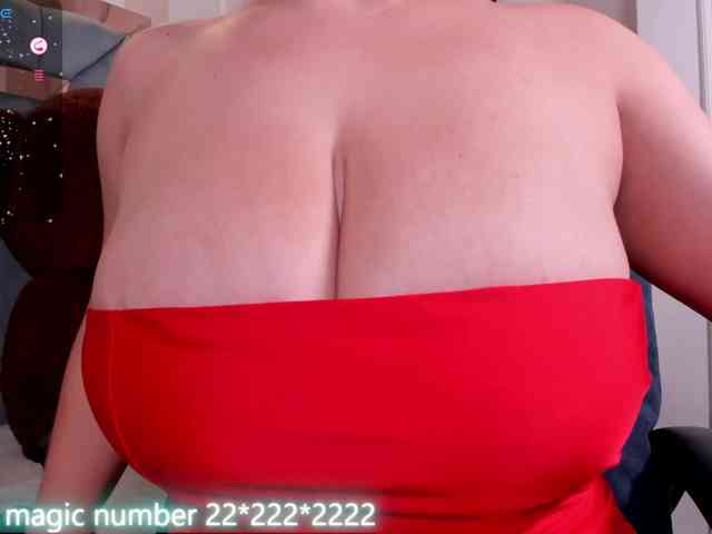 anyi-sweet-tits webcam