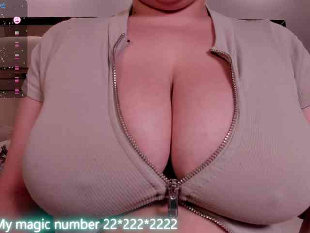 anyi-sweet-tits