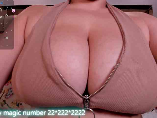 anyi-sweet-tits