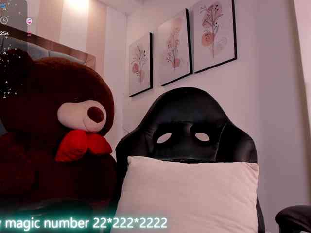 anyi-sweet-tits webcam