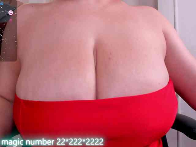 anyi-sweet-tits webcam