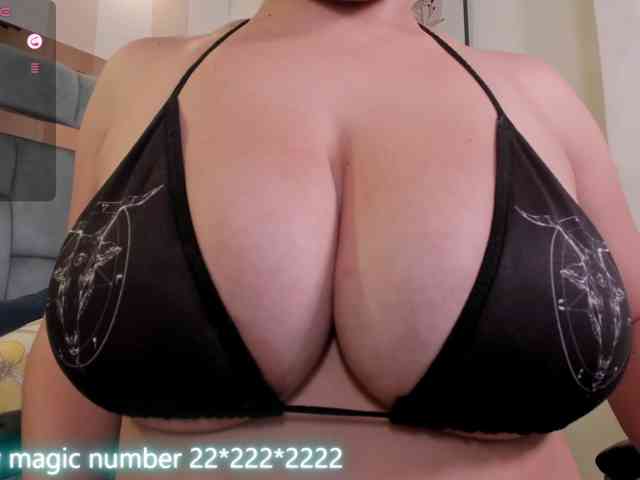 Anyi-sweet-tits