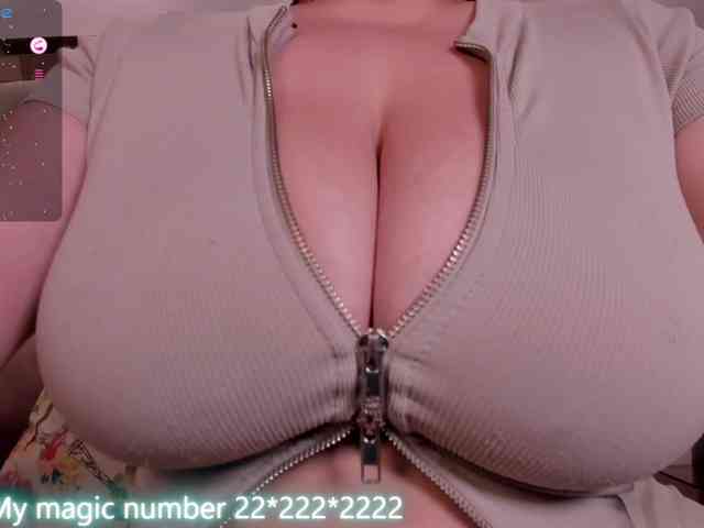 anyi-sweet-tits