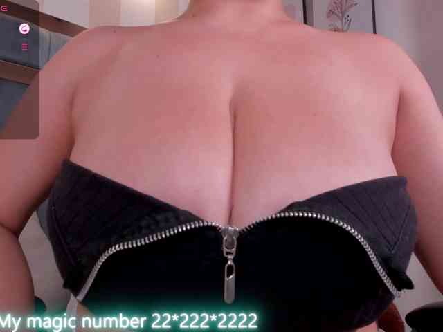 anyi-sweet-tits webcam