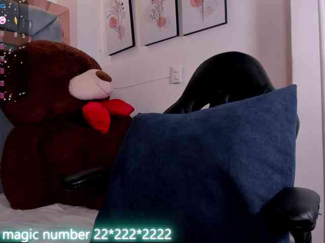 anyi-sweet-tits webcam