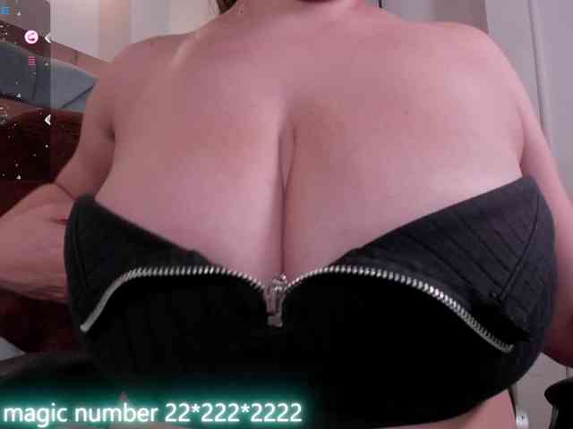 anyi-sweet-tits webcam