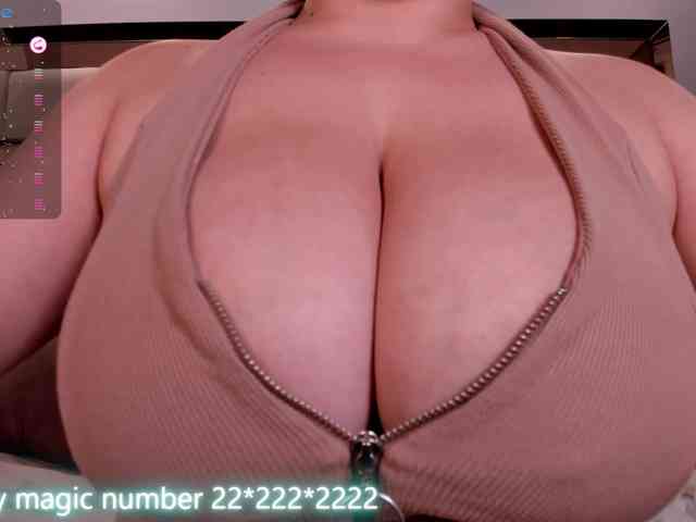 anyi-sweet-tits webcam