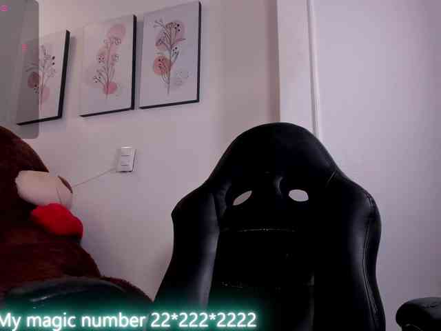 anyi-sweet-tits webcam