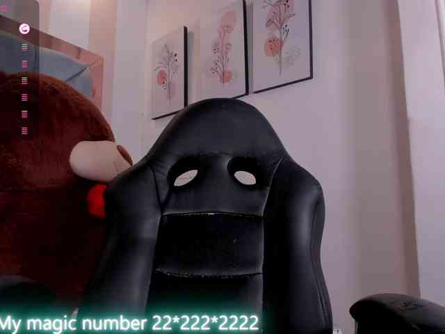 anyi-sweet-tits webcam