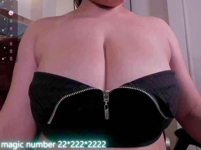 anyi-sweet-tits webcam