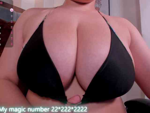 anyi-sweet-tits webcam