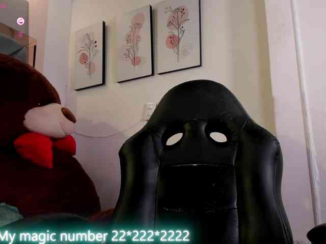 anyi-sweet-tits webcam