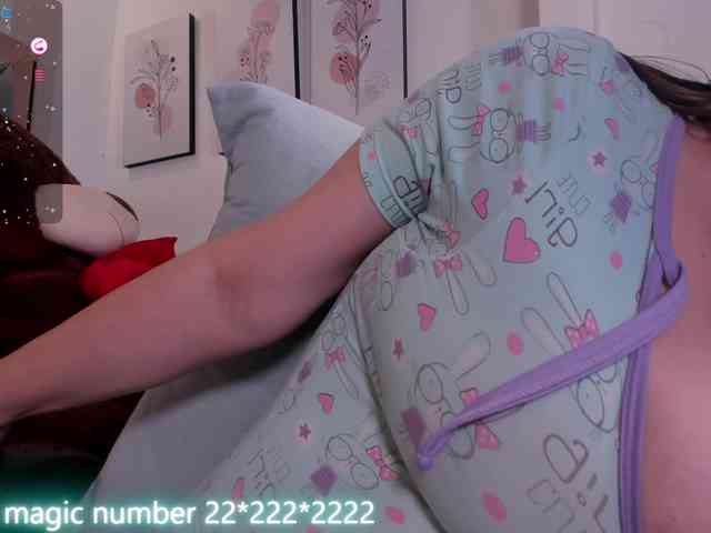 anyi-sweet-tits webcam