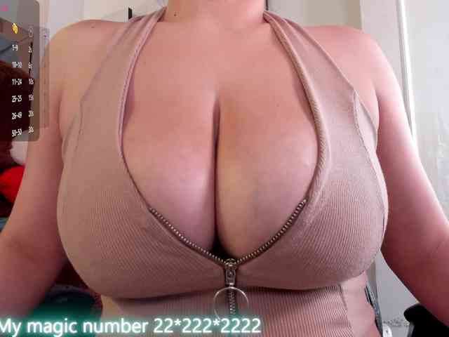 anyi-sweet-tits