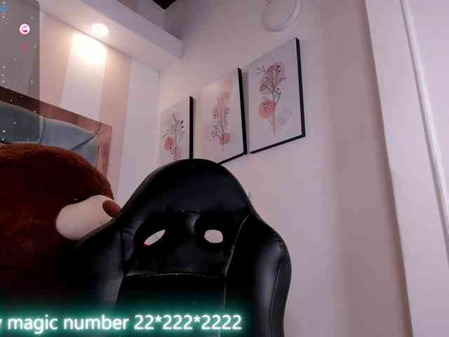 anyi-sweet-tits webcam